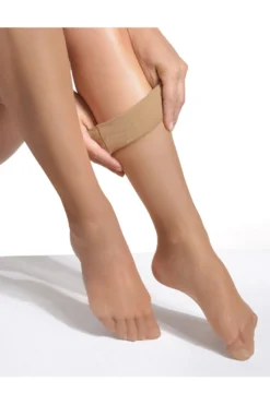 Extra Wide 20D Comfort Top Knee Highs 2PP 03/04158